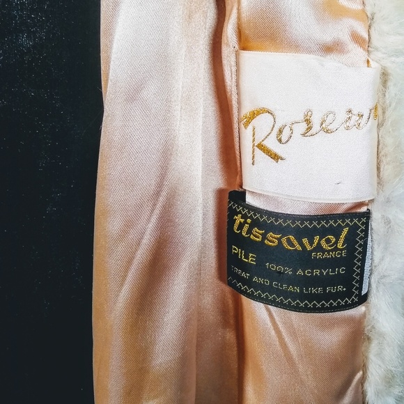 Beautiful vegan vintage fur coat! - Picture 5 of 8